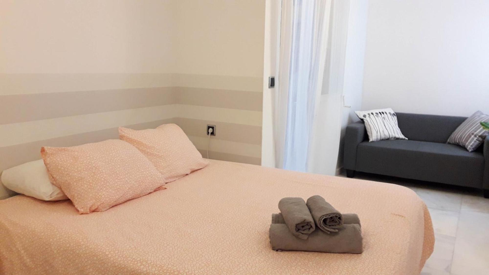 Apartamentos Centricos Barrio Del Carmen Валенсия Екстериор снимка