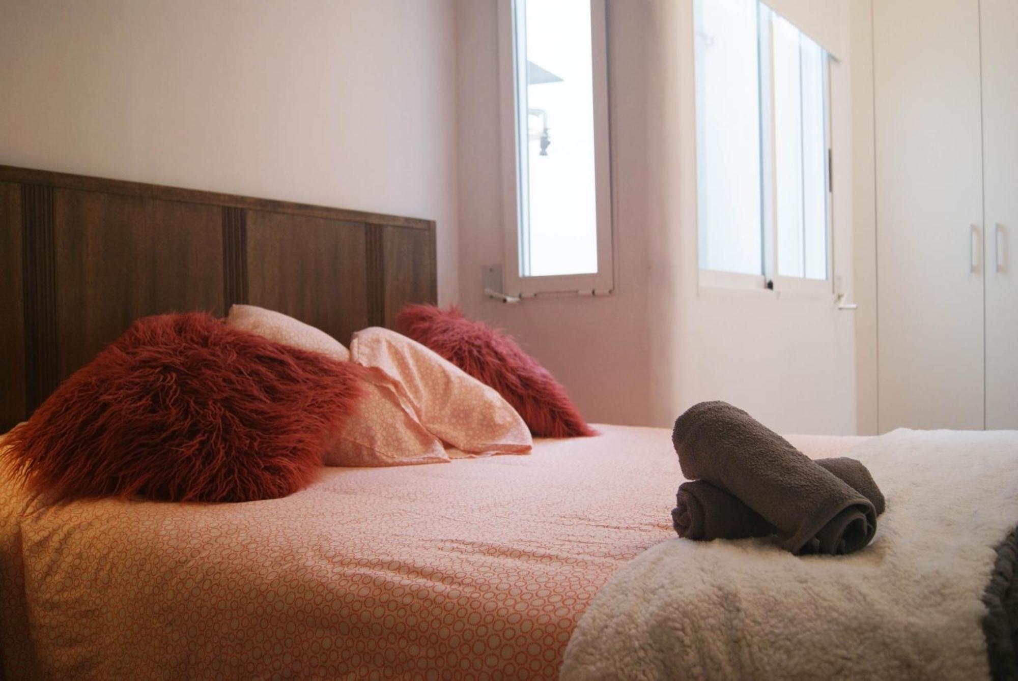 Apartamentos Centricos Barrio Del Carmen Валенсия Екстериор снимка